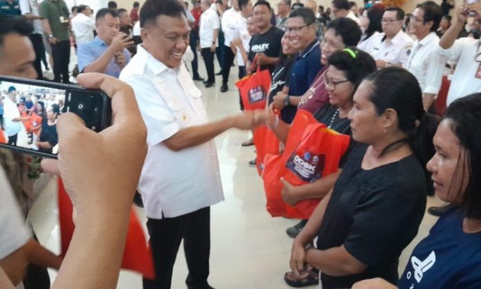 Gubernur Olly Dondokambey Pastikan Relokasi Fasilitas Pengungsi Warga Pulau Ruang Terjamin